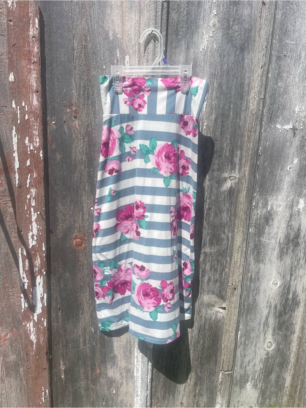 Girls White & Gray Striped Floral Skirt with Pink Roses size 7/8
